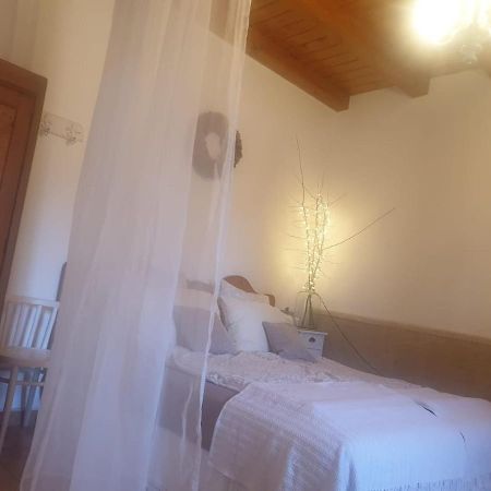 Apartmán Tulipanos Vendeghaz Obanya Exteriér fotografie