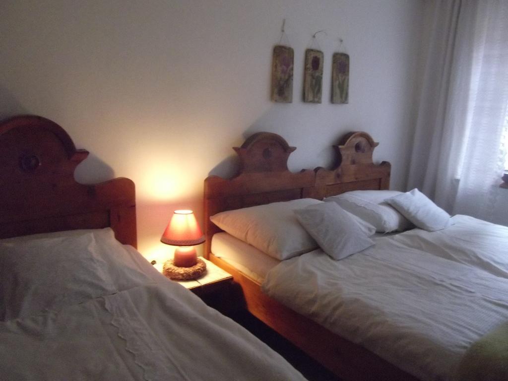 Apartmán Tulipanos Vendeghaz Obanya Exteriér fotografie
